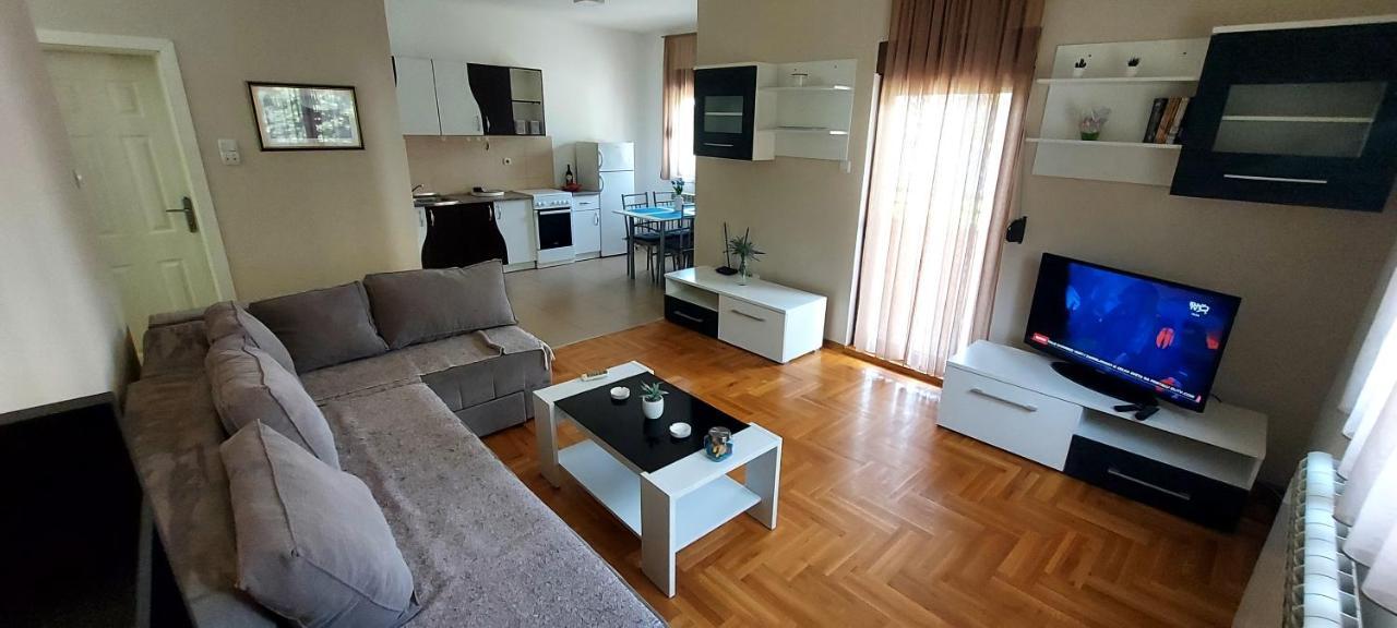 Rubicon Apartments Belgrado Esterno foto
